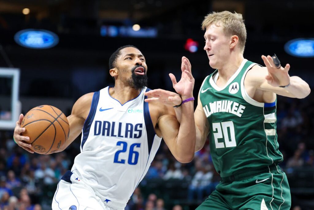 Dallas Mavericks vs Milwaukee Bucks Match Player Stats